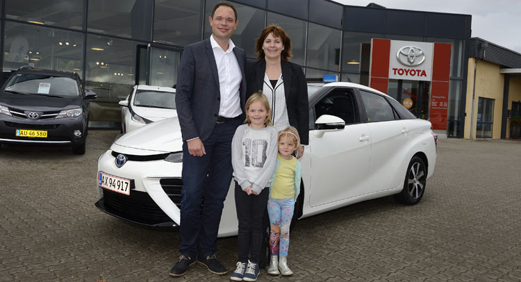  Denmark’s First Toyota Mirai Gets Delivered