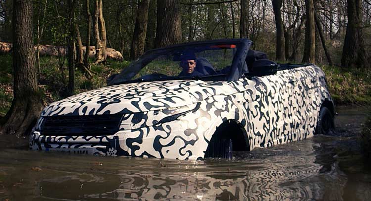  Watch Range Rover Evoque Convertible Dive Into The Water To Show Its Off-Road Abilities