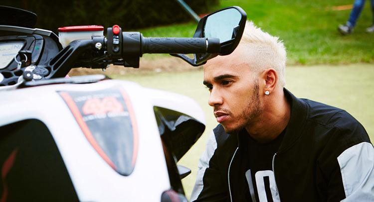  Lewis Hamilton Teases A Bespoke-Made, Limited-Edition MV Agusta Dragster RR