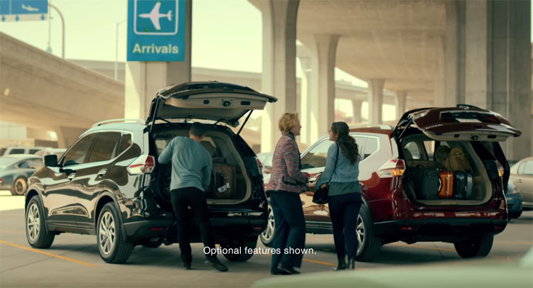  A Pair Of Nissan Rogues Get Competitive In ‘Family Visit’ Spot