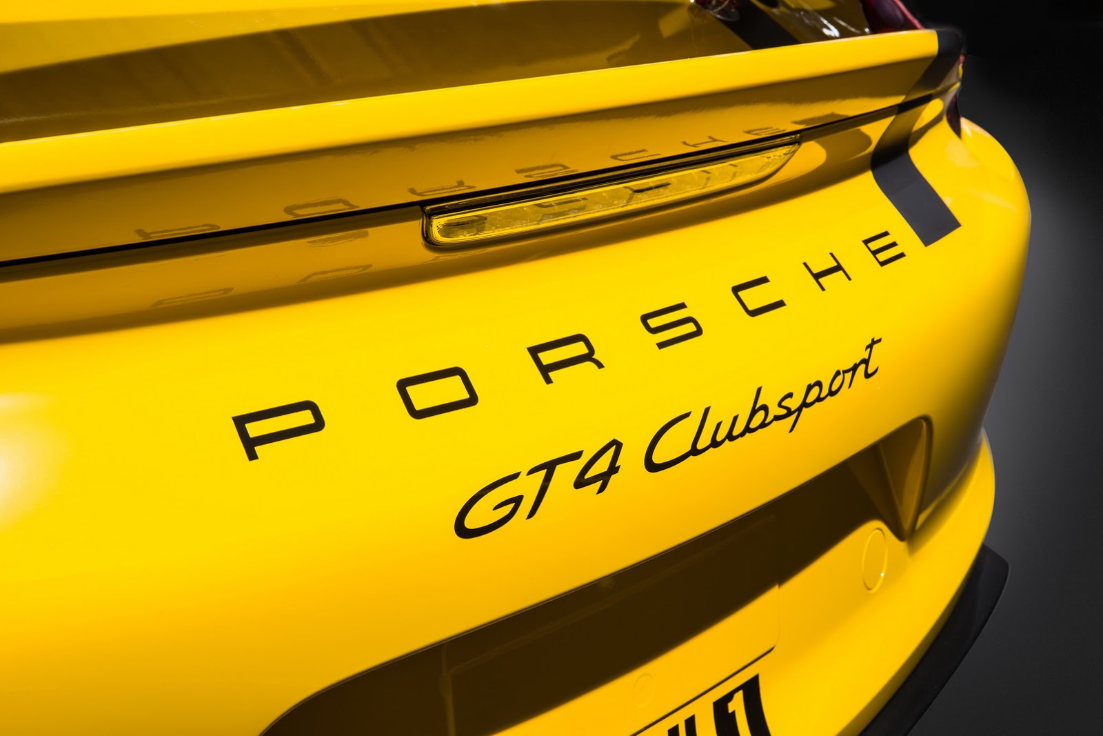 New Porsche Cayman GT4 Clubsport Was Made For The Track | Carscoops