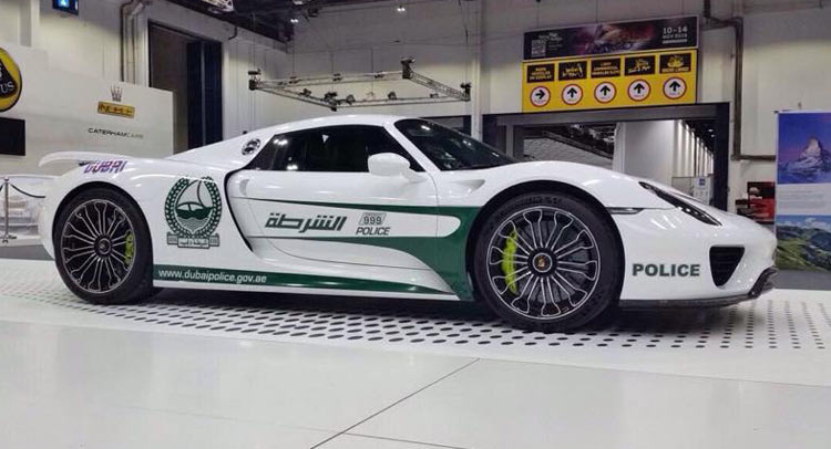  Dubai Police Fleet Adds Porsche 918 Spyder To Its Lineup