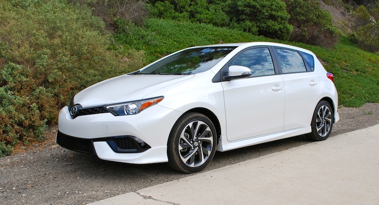  Review: New Scion iM Reminds Us Toyota Knows How To Do Practical And Fun