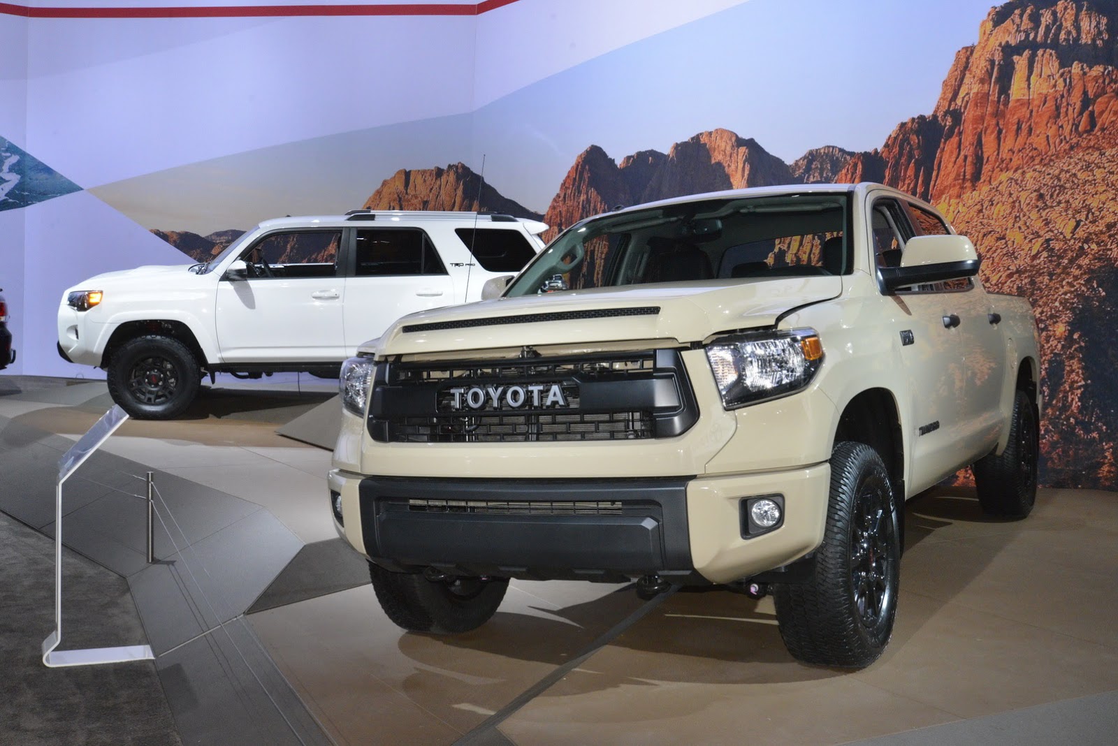 661 Best Toyota tundra lowering kit Desktop Background