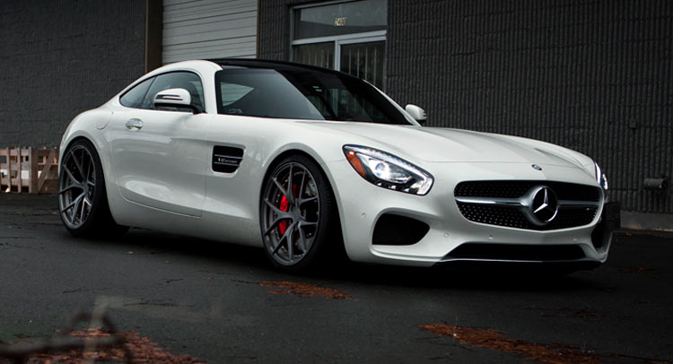  White Mercedes-AMG GT S Sits On PUR Wheels
