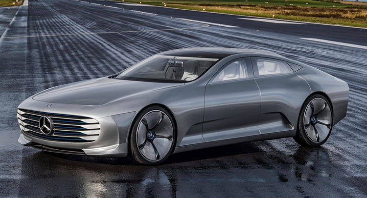  Mercedes Benz Releases New Pics With The IAA Shape-Shifting Concept
