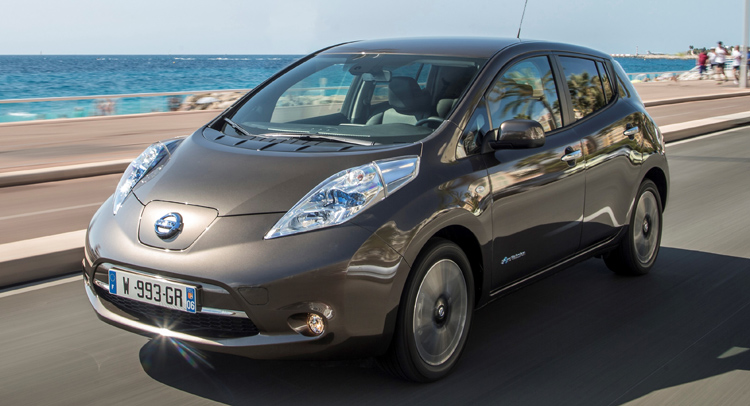  Nissan Preparing Range-Extended Electric Car