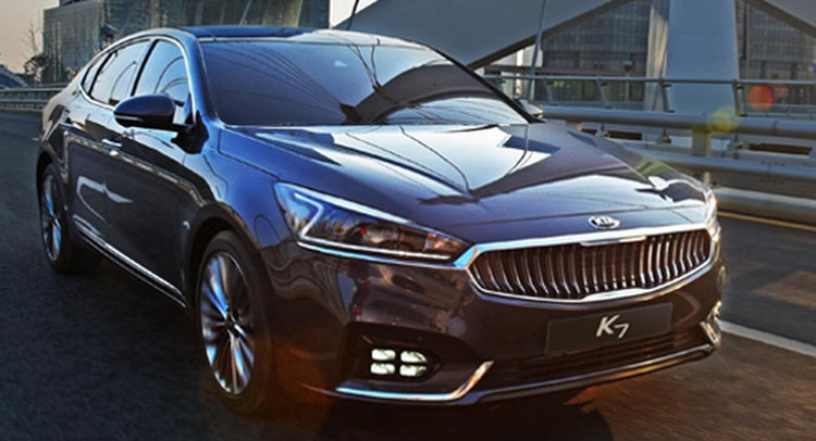 Kia Shows Off 2017 Cadenza, Specs Still MIA