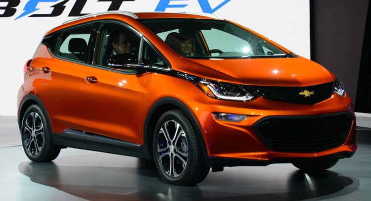  Bolt And Cruze Hatch Are Chevy’s Detroit Stars