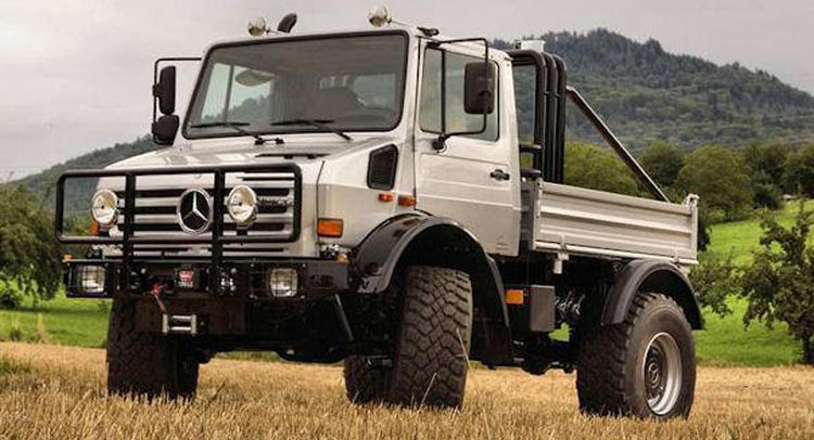  Arnold Schwarzenegger’s Unimog Still For Sale; Now on eBay