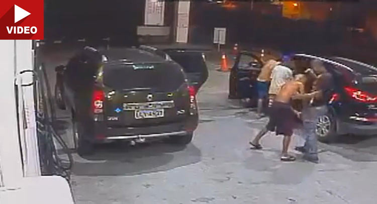  Brazil Carjacking Is Straight Out Of Grand Theft Auto