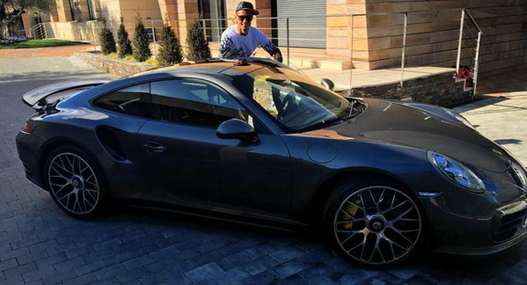 Cristiano Ronaldo Buys 911 Turbo S After Missing Out On Ballon d’Or Award