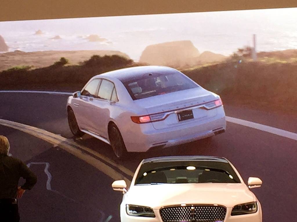 2017 Lincoln Continental: New Photos Of Production Model [Updated