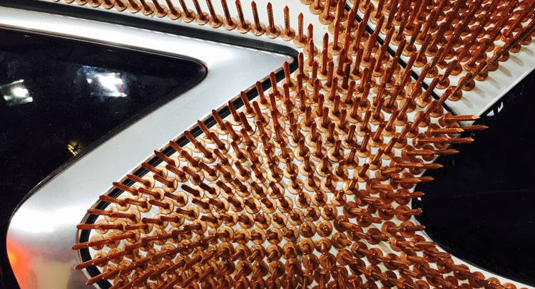 Artist Dresses Infiniti Q30 In Unique Way For London Art Fair