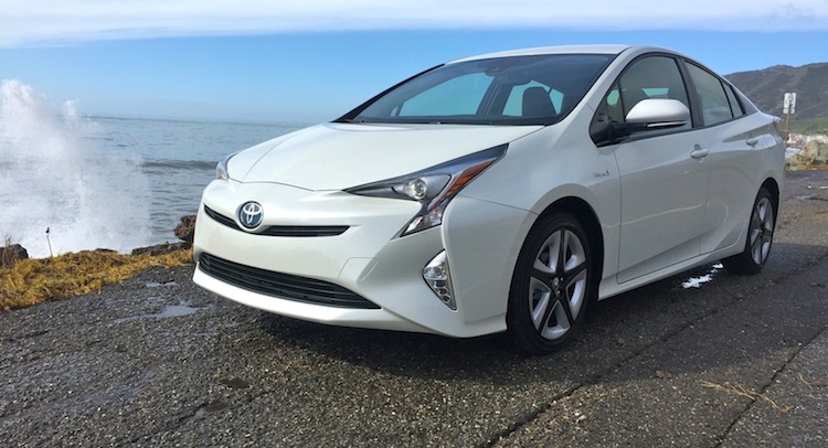  Review: The 2016 Toyota Prius Is Press-And-Go Efficiency