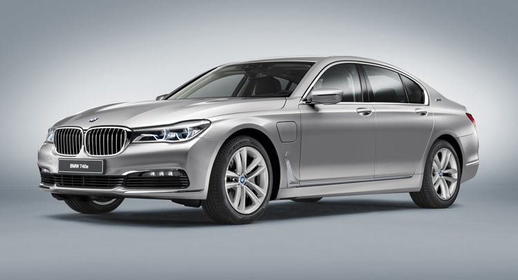 Plug-in Hybrid BMW 740e Revealed Before Geneva