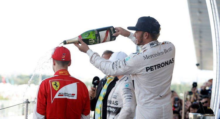  Mercedes Expects Ferrari & McLaren To Close Gap