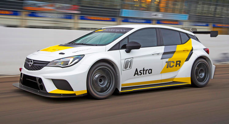  Opel Astra TCR Looking Good During Pre-Season Tests [w/Video]