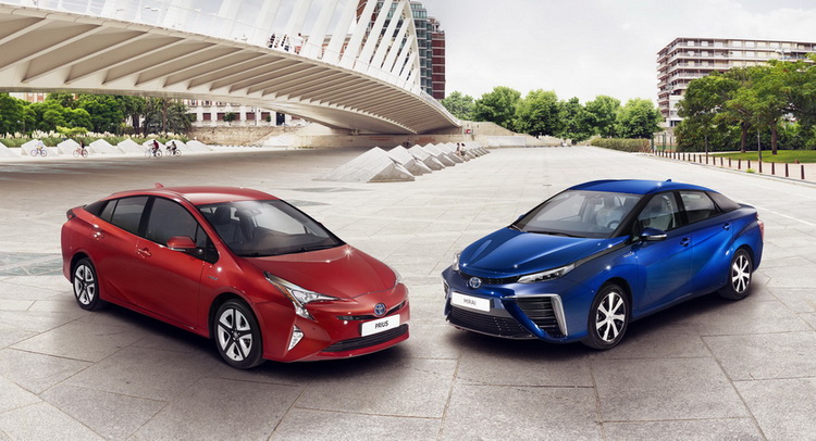 Toyota Halts Production At Its Japan Factories Due To Steel Shortage