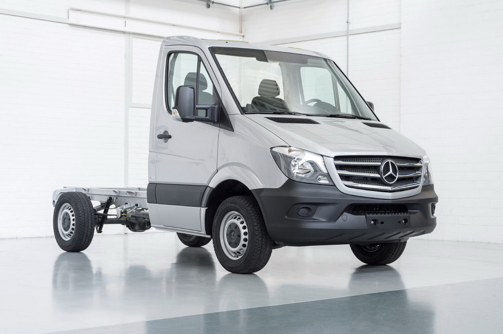 Mercedes Sprinter Hits 3 Million Sales In 20 Years | Carscoops