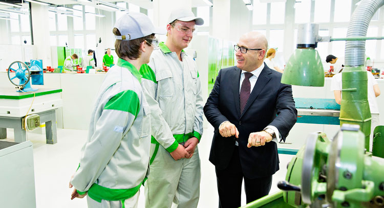 Skoda To Strengthen Presence In China, Announces €2 Billion Investment