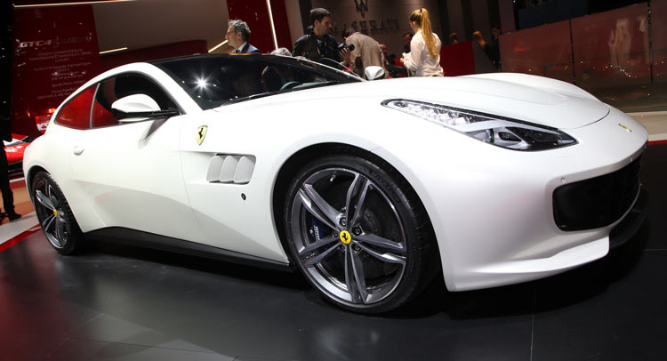 Ferrari Ups The Game With California T HS Package, GTC4Lusso
