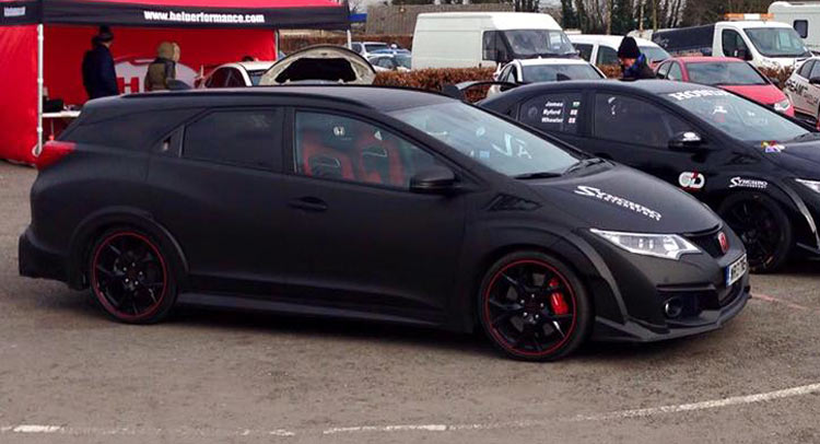Synchro Motorsport’s Civic Type R Wagon Wants to Make Your Dog Carsick