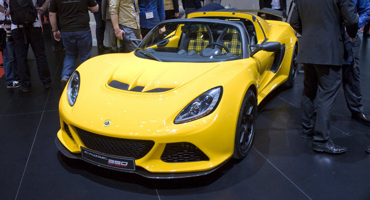  Would You Go For Lotus’ Elise Cup 250 Or Exige Sport 350?