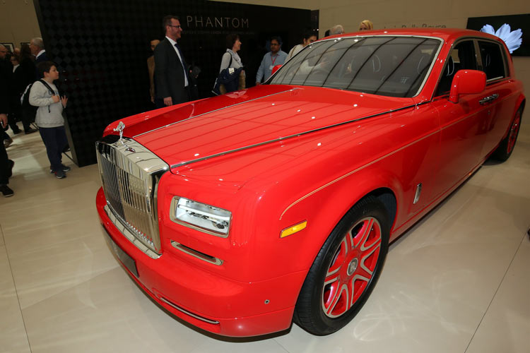  Is This The Gaudiest Series Production Rolls Royce Phantom Ever?