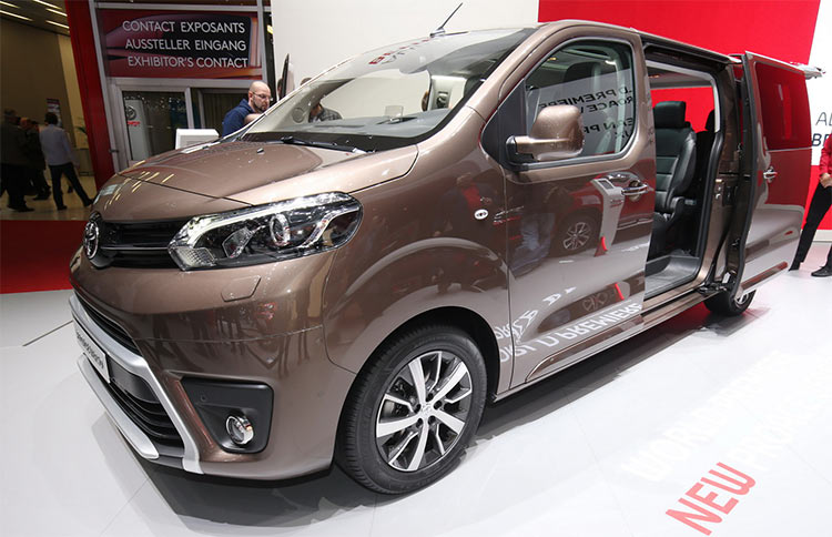  New Toyota Proace Verso MPV Detailed, Offers Seating For Up To Nine [w/Video]