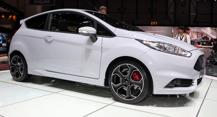  Ford’s New Fiesta ST200 Almost Oozes ‘Fun’