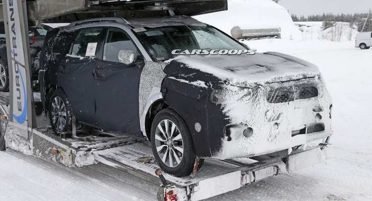 Scoop: Kia Readying Sorento For A Major Facelift?