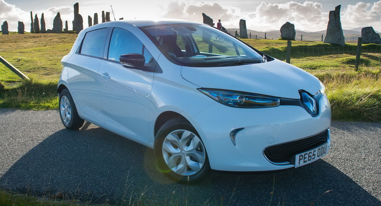  Renault Continues To Offer Free Fast Home Charger With Every Electric ZOE