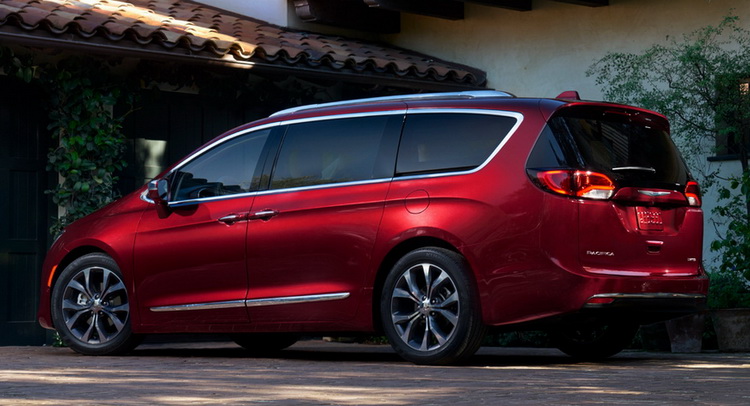  2017 Chrysler Pacifica Earns 28mpg Highway Rating