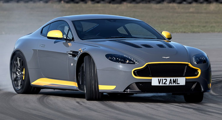  Aston Martin V12 Vantage S Gets 7-Speed Manual Gearbox [34 Images]