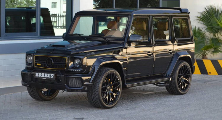  Brabus G850 Flagship Poses In The Middle East