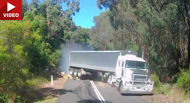 You’ll Be Amazed To Learn Than No One Got Hurt In This Crazy Accident