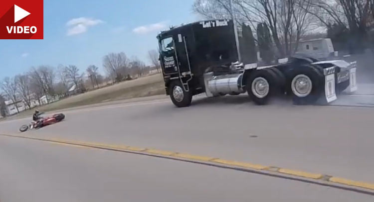  SpiderMan-Like Reflex Saves Biker From Incoming Truck