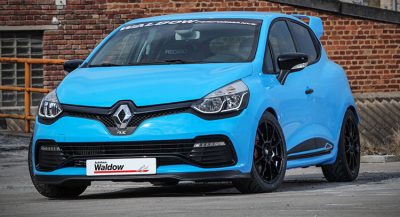 Waldow Transforms Clio RS 220 Trophy Into A Track-Munching