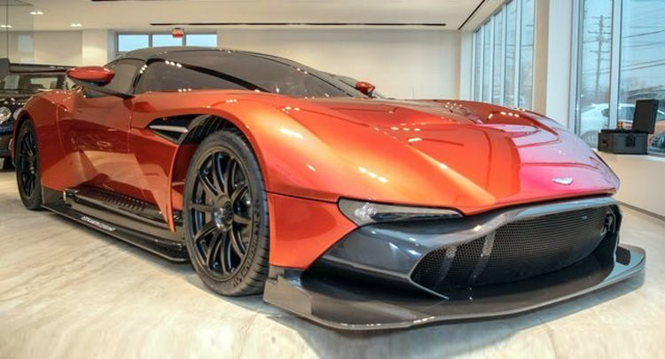  Aston Martin Vulcan Now Licensed To Unleash Its 700 HP On The Road