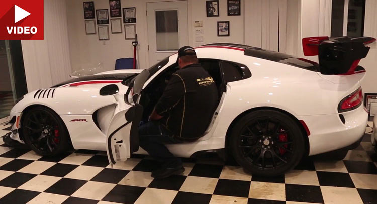  750 HP Viper ACR Sounds Ferocious Even At Idle
