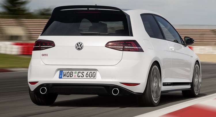  VW Readies 305 HP, Track-Optimized Golf GTI Clubsport S