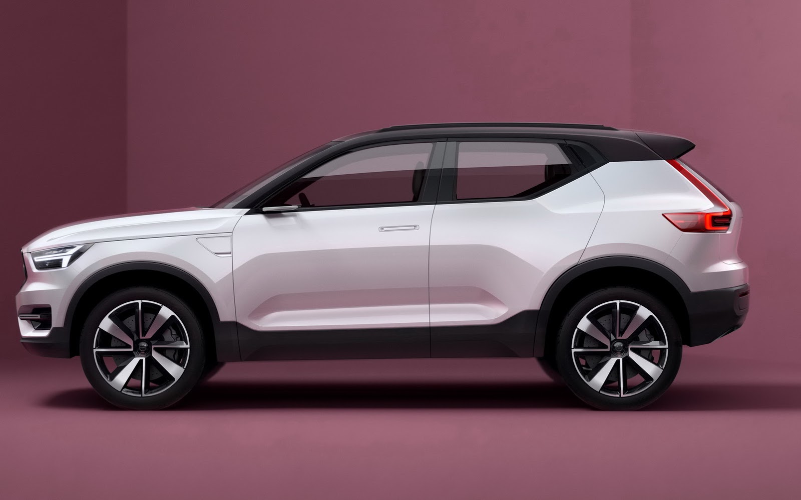 17 Volvo Xc40 S40 Previewed With New Concepts With Promise Of Pure Ev Carscoops