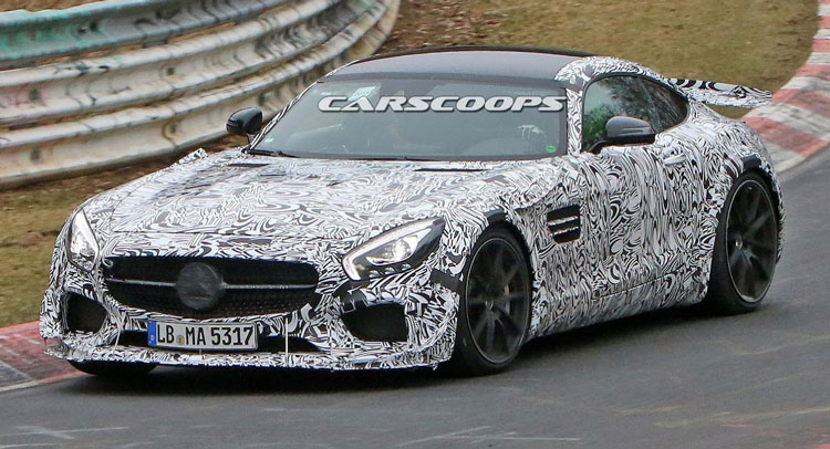  Mercedes-AMG GT R On Track For Goodwood Reveal