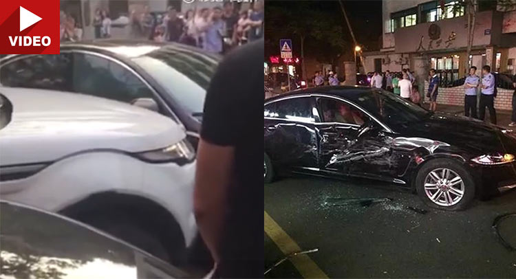  Watch Angry Chinese Woman Smash Jaguar Out Of The Way With Her RR Evoque