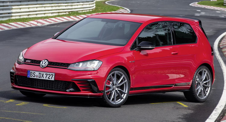  New VW Golf GTI Clubsport S Smashes FWD ‘Ring Record – Beats M4 And Hellcat Too!