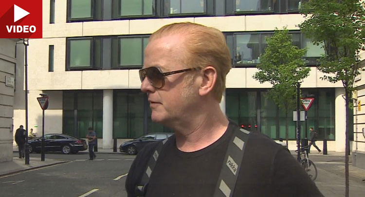  Top Gear’s Chris Evans To BBC: “Pay Us Less, It’s Not Rocket Science!”