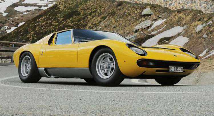 Lamborghini Miura Turns 50, Follows “The Italian Job” Route