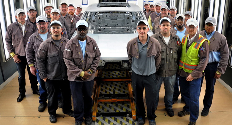 VW Builds First Test Body Of Its 2017 Seven-Seater SUV