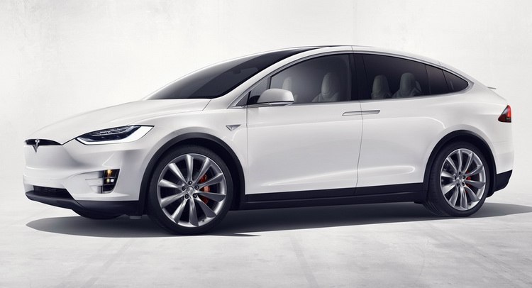  Model X Owner Files Lemon Law Suit Against Tesla Claiming Safety Issues
